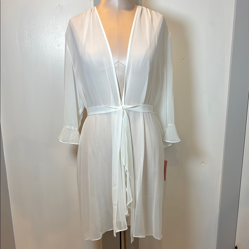 Oscar de la Renta Sheer Ivory Tie-Waist Robe